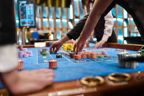 jin88 BandarQ live dealer table with card shoe and multi-camera broadcast